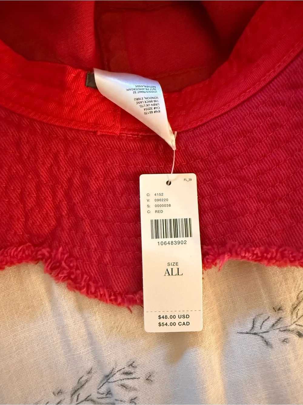 Anthropologie Red Scallop Bucket Hat NWT